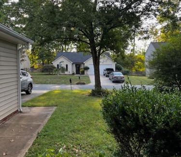 Steele Creek House | Comfortable with privacy
