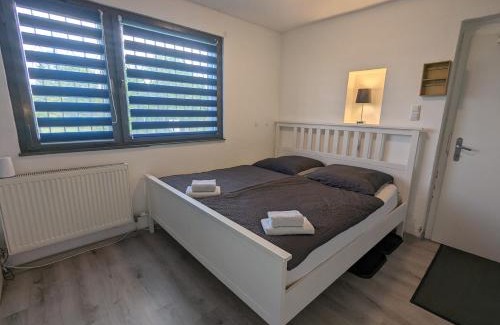 Asten Apartment | Comfortable Worker Studio - Free Parking
