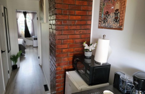 Edmundston Apartment | Comfy, 1 bdrm. apartment, close to highway with AC and WiFi in superb Edmundston