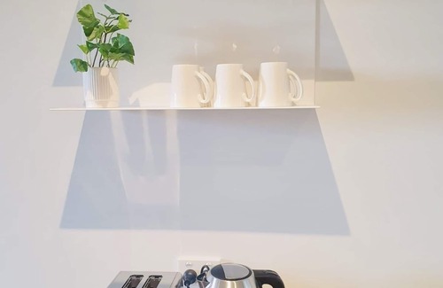 South Wharf Apartment | Comfy and Stylish Apartment in front of Crown with Free Parking