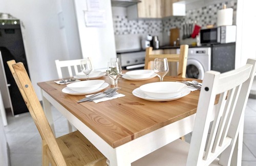 Parla Apartment | "Como en Casa" - Cozy accommodation with style, close to Madrid capital city