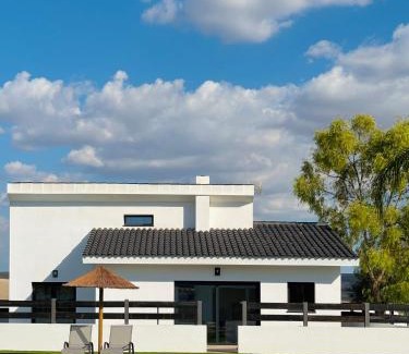 Trebujena Villa | Complejo turístico en Trebujena by Villamya