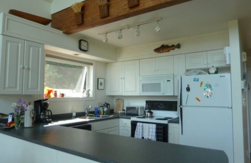 Jersey Cove House | Comraich Iolaire/Eagle Sanctuary-gorgeous view St. Ann's Bay on Cabot Trail