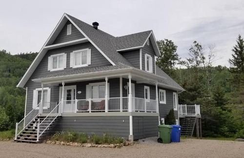 L'Anse-Saint-Jean House | Condo-chalet de la Vallée d'Édouard