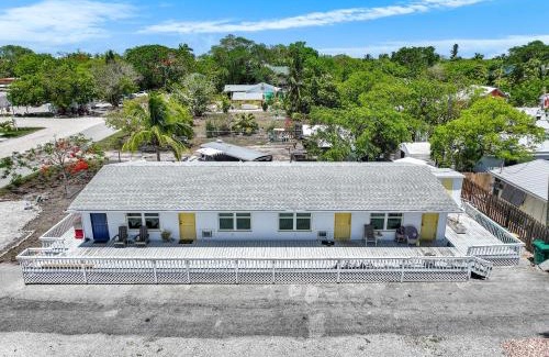 Goodland House | Condo located in Goodland just a short walk from great food