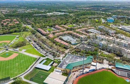 Town Center Condo | Condo/Townhome Close to Beach, Baseball, Golf and Sunshine!