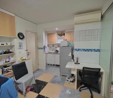 Suan Luang Apartment | Condo with Pool View & Great Amenities Bangkok