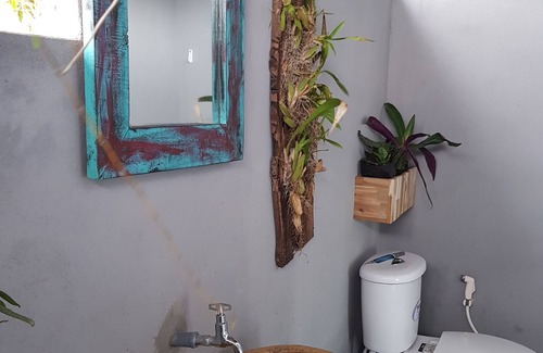 Quy Nhon Hotel | Confetti House