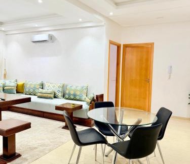 Saada Apartment | Confortable I Moderne I Vue Piscine I A Targa