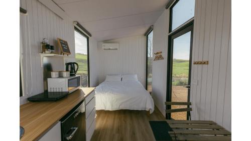 Conical Hill House | Conical Hill Hideaway by Tiny Away