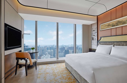 Downtown Shanghai Hotel | Conrad Shanghai