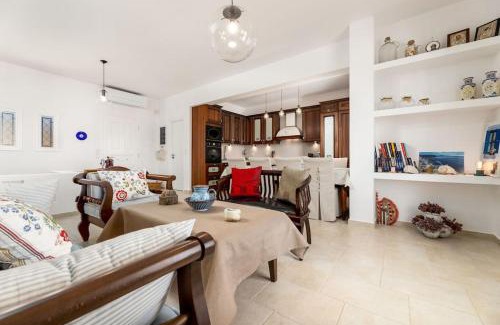Aliki Villa | Constamar Villa