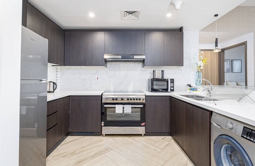 Bur Dubai Apartment | Contemporary 1BR in Al Kifaf Residences West, Bur Dubai by Deluxe Holiday Homes