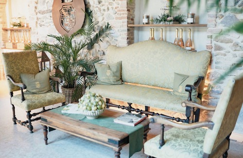 Puegnago del Garda Hotel | Conti Thun Wine Resort