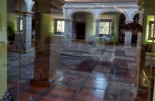 Pinheiro Grande Bed & Breakfast | Convento Inn and Artist Residencies