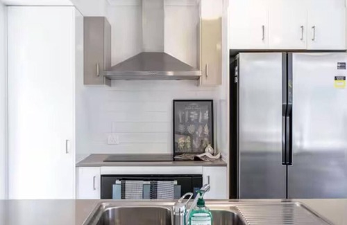 Coomera House | Coomera Comfort - Family Home Great for Play/Work