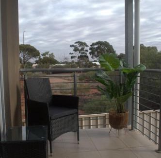 Roxby Downs Apartment | Copper Retreat Millennium Apartment