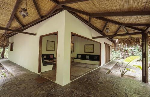 Bangka Island Resort | Coral Eye Boutique Resort and Marine Outpost