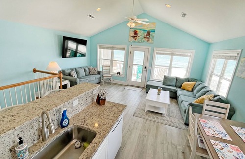 Surf City House | Coral Reef Topsail Island Oceanfront 4 Bedrooms 3.5 Baths Pet Friendly