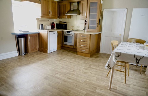 Glen of Aherlow Cottage | Corderry Farmhouse, idyllic cottage amid 250 acres