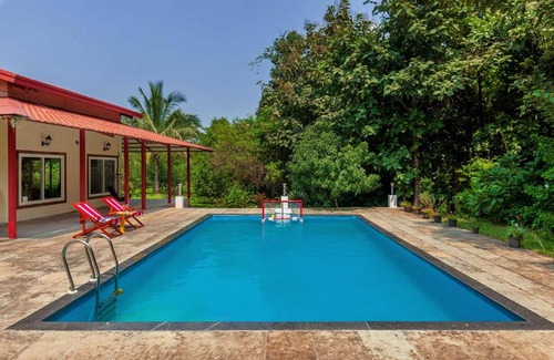 Karjat Villa | Corfu & Crete by StayVista - Mountain-view villa with Pool and Activities