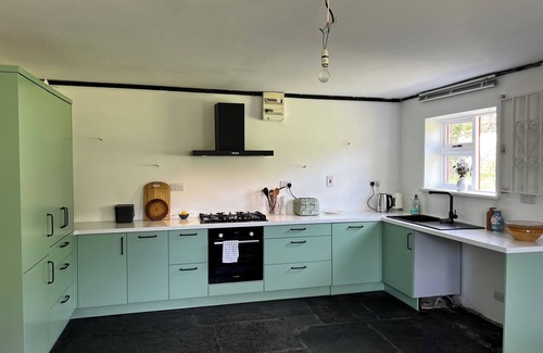 Broadford House | Corrys House Irishes Cottage Mitten im Grünen