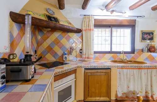 Castillo de Locubin Villa | Cortijo Rural Cabeza Alta Castillo de Locubín by Ruralidays