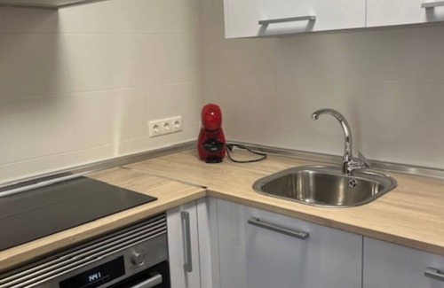 Barreiros Apartment | Costa Reinante Foro Las Catedrales. ¡A 5 Minutos de la Playa de Las Catedrales!