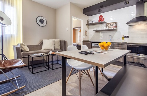 El Camp de l'Arpa del Clot Apartment | Cosy 2 bedroom apartment in Sagrada Familia