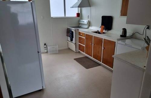 Invercargill House | Cosy and Warm. Centrally located to all Invercargill has to offer.