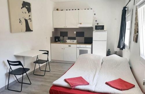 Villaviciosa de Odon Apartment | Cosy Apartment in Villaviciosa de Odón with Shared Pool