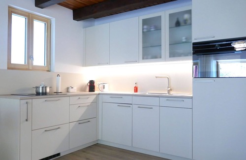 Roveredo Apartment | Cosy apartment for 4 guests with terrace and panoramic view