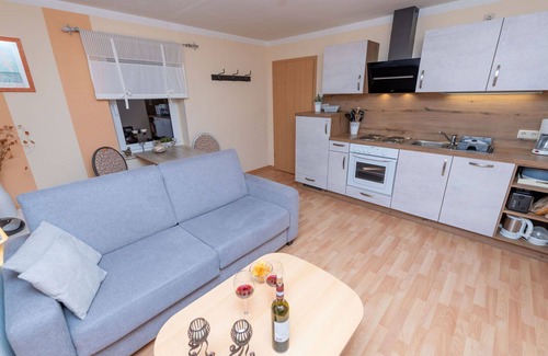 Stangerode Apartment | Cosy apartment for 4 guests with WIFI, TV and patio