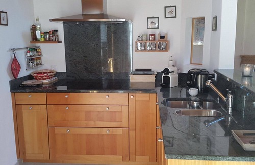 Gstaad Apartment | Cosy apartment for 4 guests with WIFI, TV and balcony