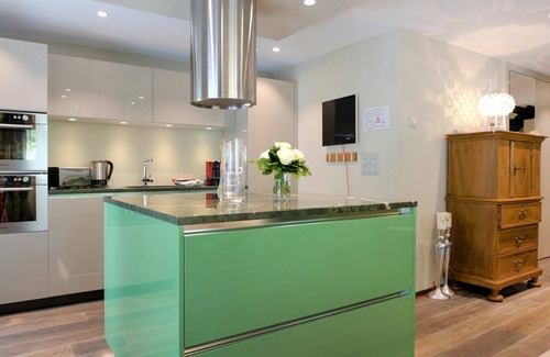 Zermatt Apartment | Cosy apartment for 8 guests with WIFI, TV and terrace