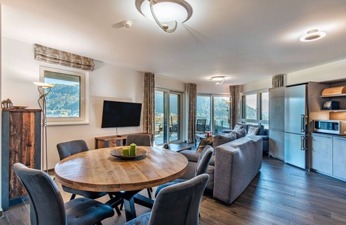 Annenheim Apartment | Cosy apartment for 3 people with WIFI, TV and balcony