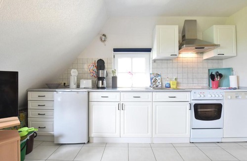 Maltzien Apartment | Cosy Apartment in Garz with Garden