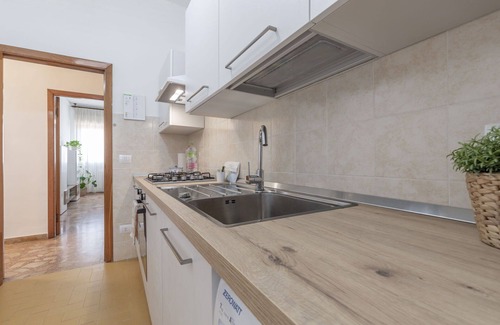 Villa Musone Apartment | Cosy apartment for 6 guests with WIFI, TV and panoramic view