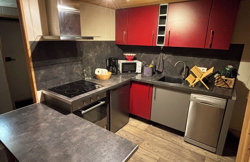 Villaroger Apartment | Cosy apartment, Le Loissel, Villaroger 4kms from the chairlift to Les Arcs