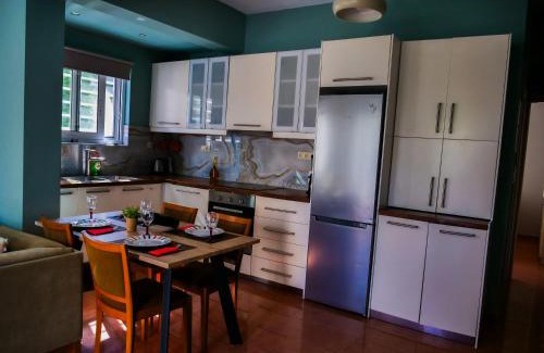 Makrys Tichos Apartment | Cosy Apartments Daphne