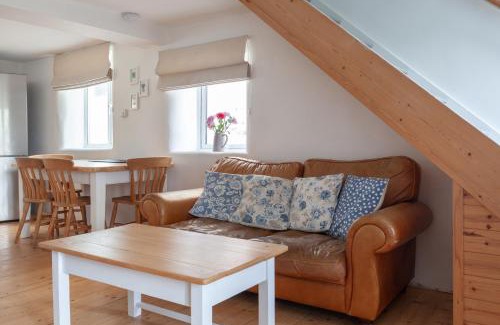 Challaborough House | Cosy Beachside Cottage 100m from Challaborough Beach