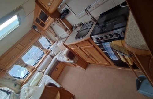 Cappamore House | Cosy caravan off the street