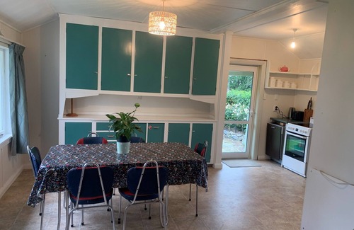 Coal Stream Cottage | Cosy, Comfortable and on a farm - Possum Cottage