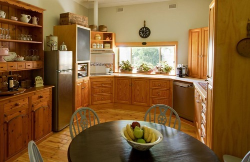 Barmera Bed & Breakfast | Cosy Crossfield Cottage Bed & Breakfast