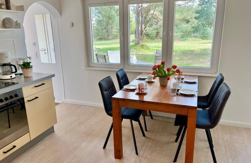 Pruchten House | Cosy holiday home with fireplace, quiet location