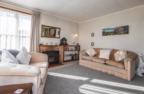 Ohakune House | Cosy on Goldfinch