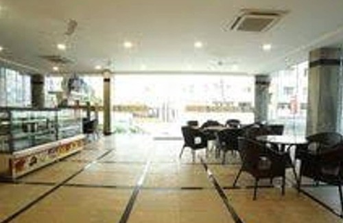 HITEC City House | Cosy Room With Private Bath And Work Desk