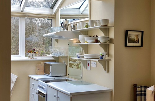 Clifden Cottage | Cottage 460 - Clifden - sleeps 5 guests in 3 bedrooms