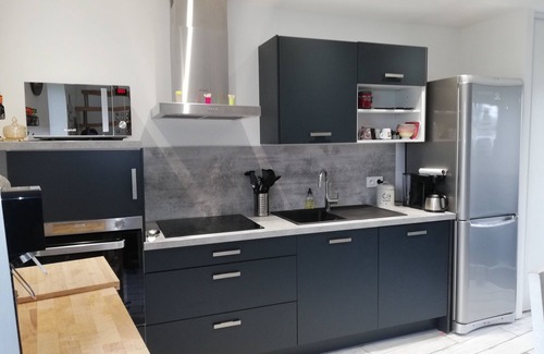 Le Molay-Littry Cottage | cottage between land and sea 15 minutes from the landing beaches