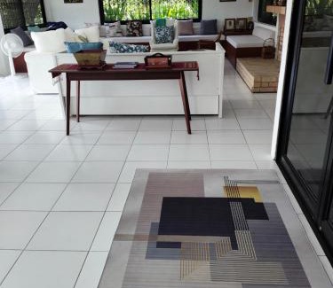 Mueang Len House | Cottage by the pond